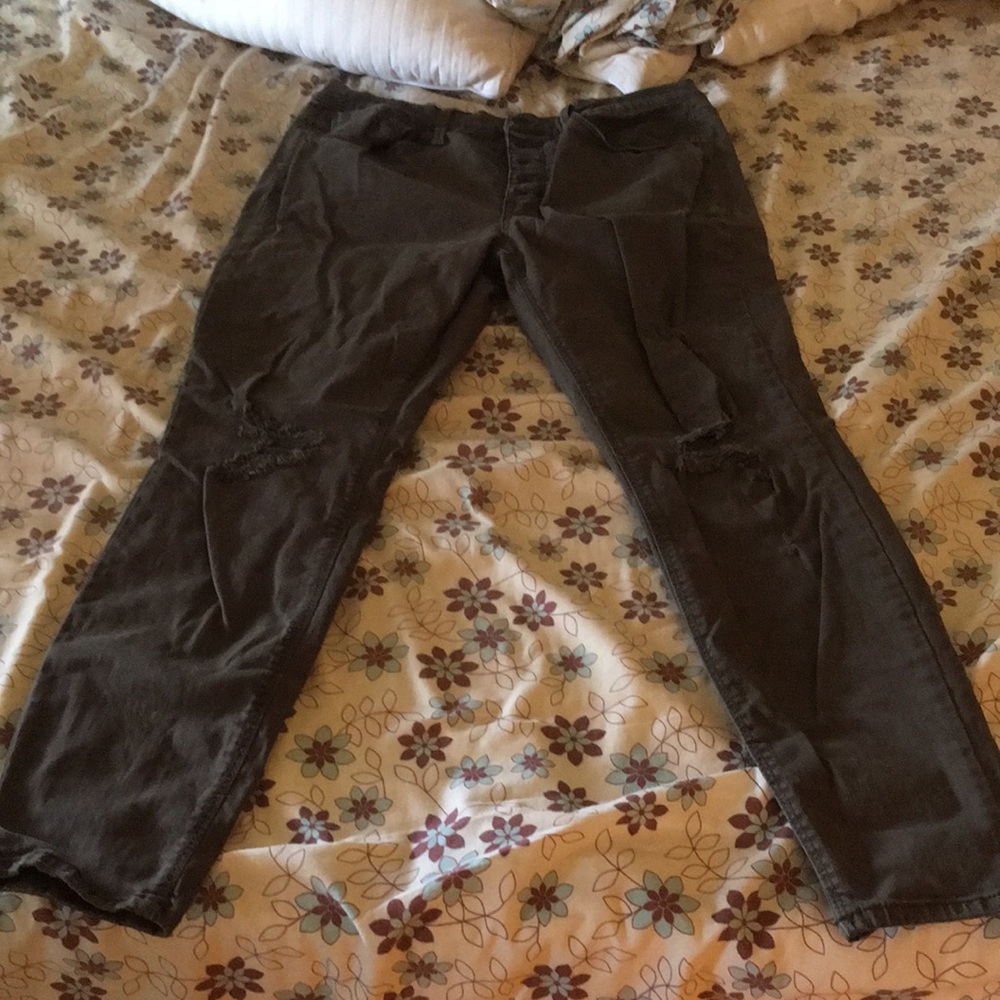 Women’s High Rise Mudd Jeans Size 13